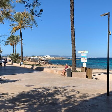 Apt Borras & Roca Plana, Fronte Mare Es Pujols Buitenkant foto